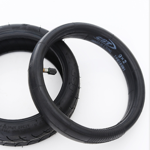 Камера CST 81/2х2L / 9х2  прямой сосок  Xiaomi M365  код 0535